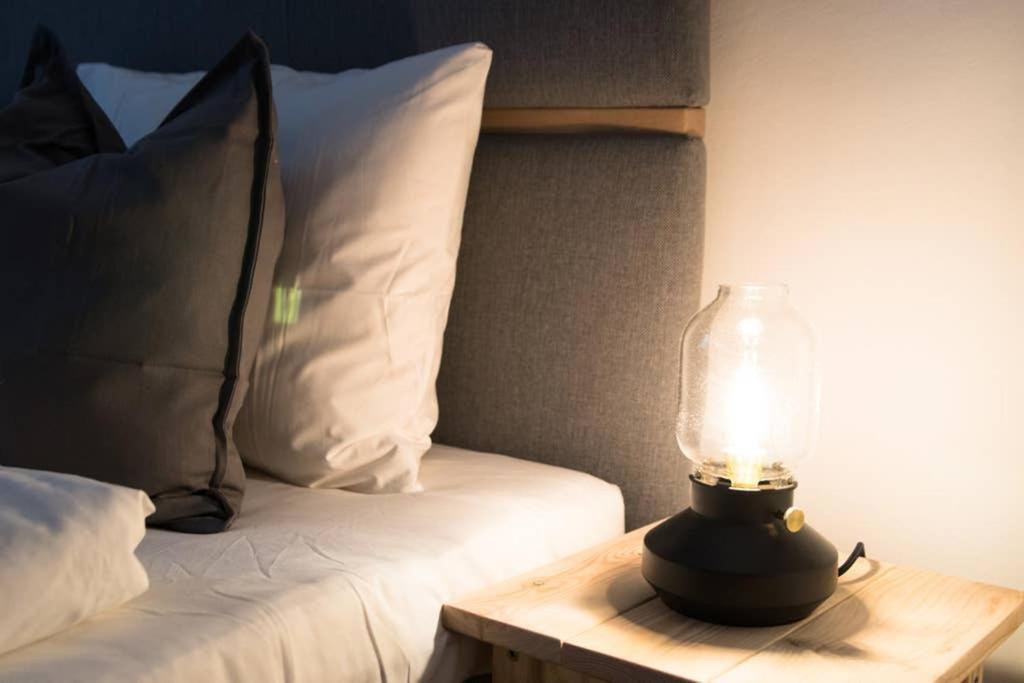 Cosy And Spacious Apartment In The Heart Of Innsbruck Ngoại thất bức ảnh
